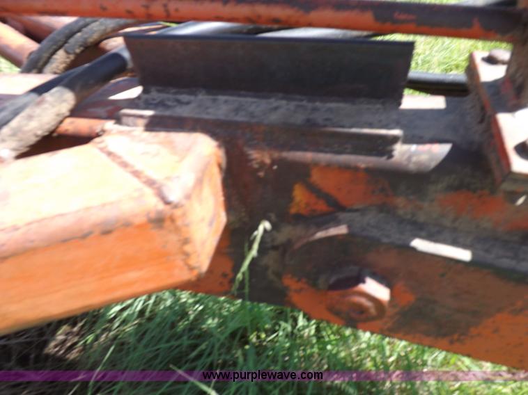 image for item J6961 Sunflower 7X5 sweep plow