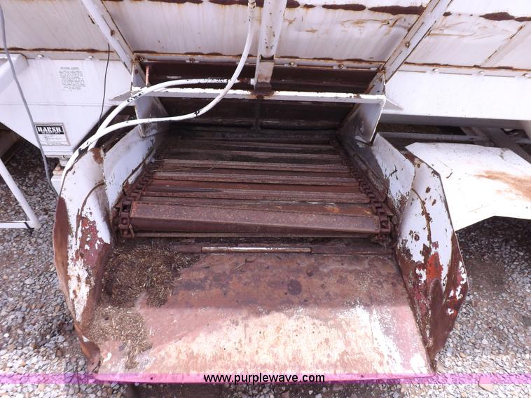 image for item J6997 Oswalt 320 mixer box