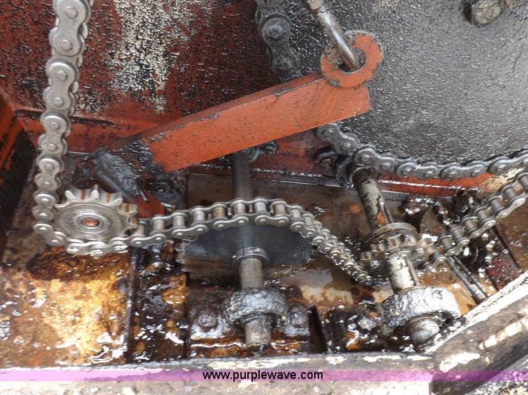 image for item J6997 Oswalt 320 mixer box