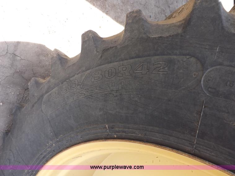 image for item J7000 1998 New Holland TR98 combine