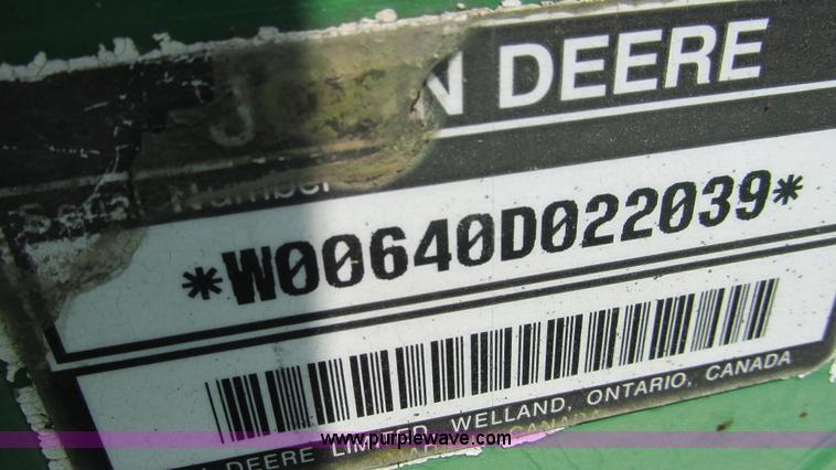 image for item J8533 2000 John Deere 6405 MFWD tractor