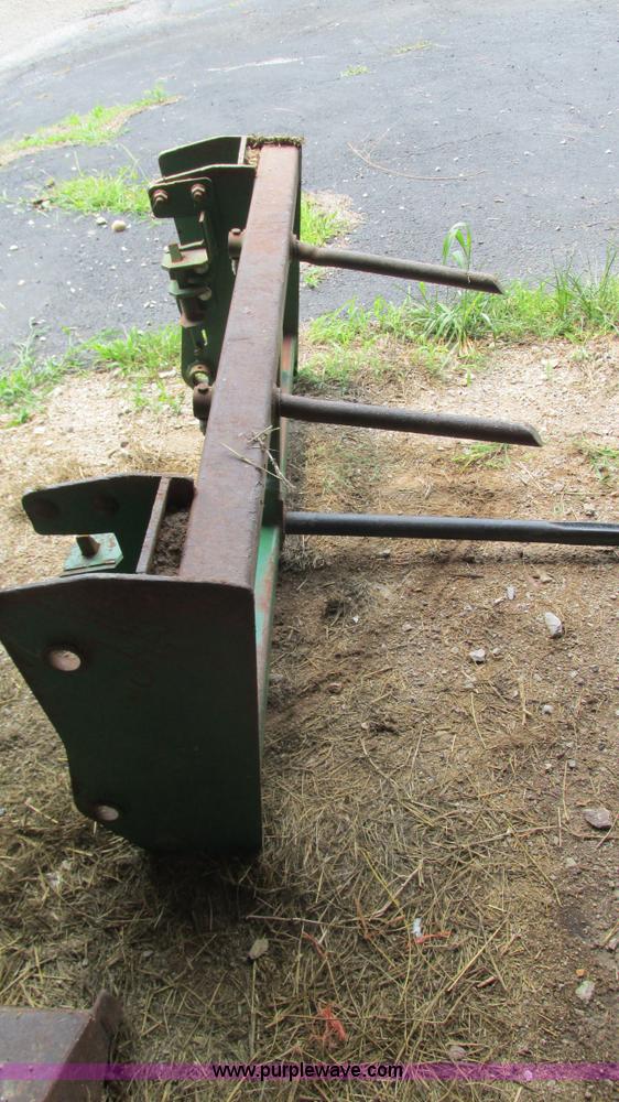 image for item J8533 2000 John Deere 6405 MFWD tractor