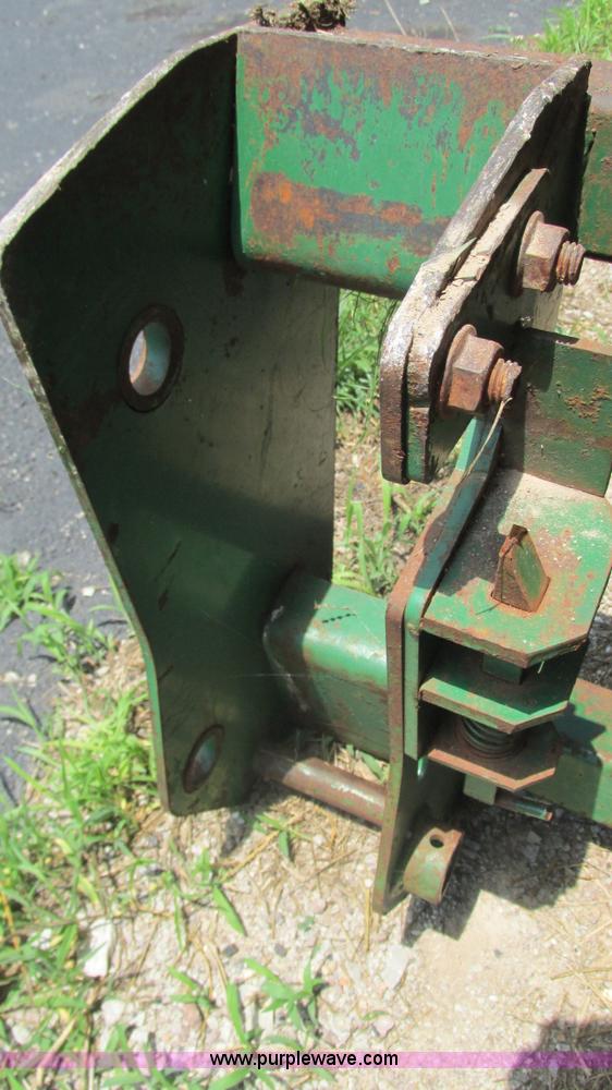 image for item J8533 2000 John Deere 6405 MFWD tractor