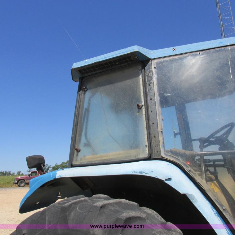 image for item K2159 1998 New Holland TS100 tractor