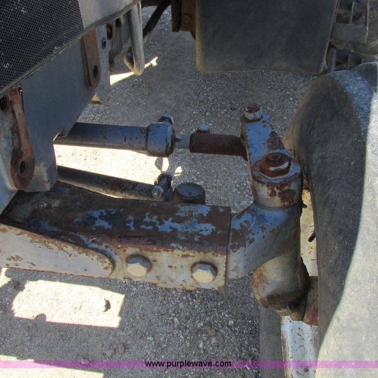 image for item K2159 1998 New Holland TS100 tractor