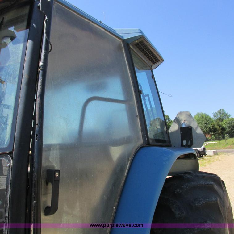 image for item K2159 1998 New Holland TS100 tractor