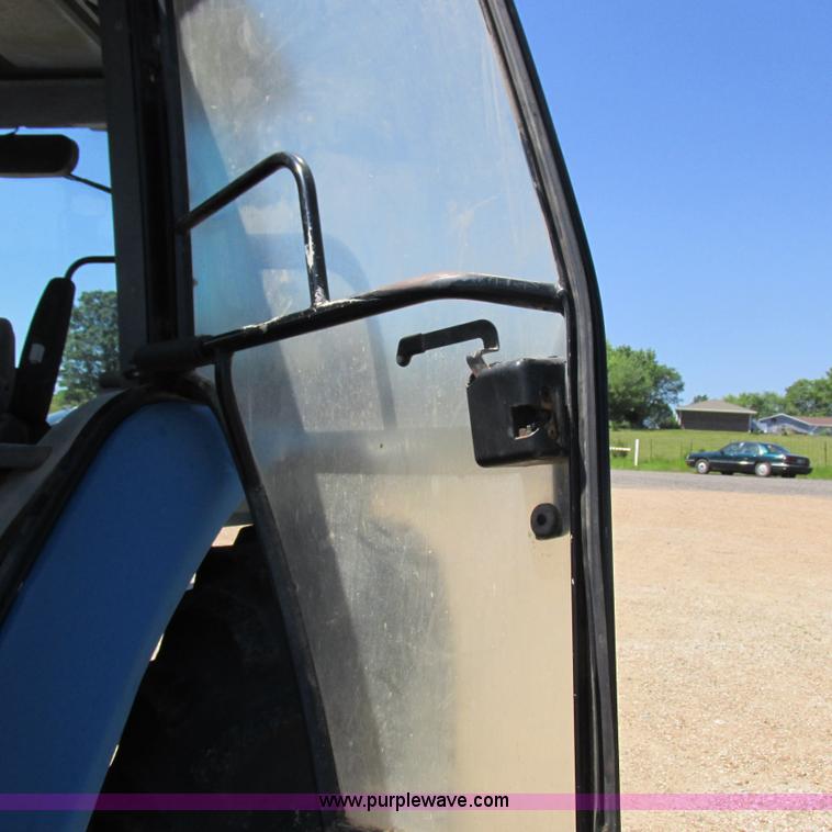 image for item K2159 1998 New Holland TS100 tractor