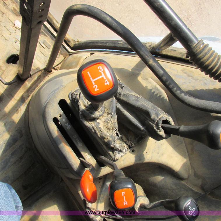 image for item K2159 1998 New Holland TS100 tractor