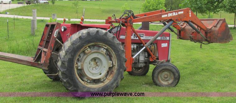 image for item K2169 1979 Massey-Ferguson 285 tractor