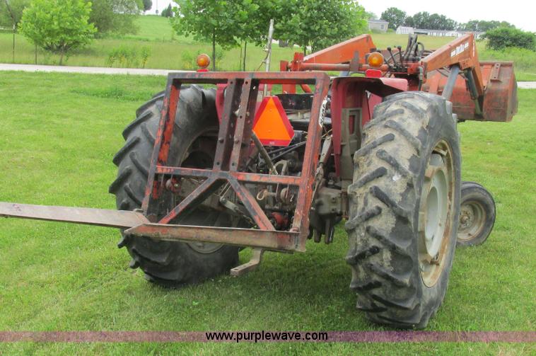 image for item K2169 1979 Massey-Ferguson 285 tractor