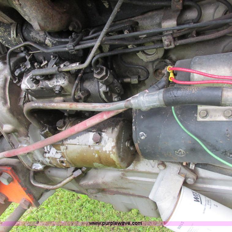 image for item K2169 1979 Massey-Ferguson 285 tractor