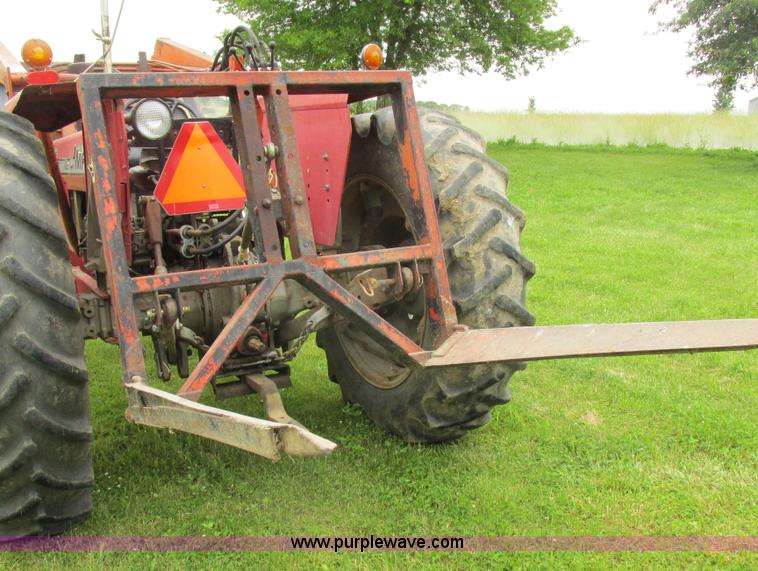image for item K2169 1979 Massey-Ferguson 285 tractor