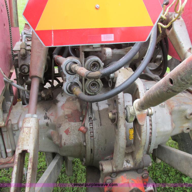 image for item K2169 1979 Massey-Ferguson 285 tractor