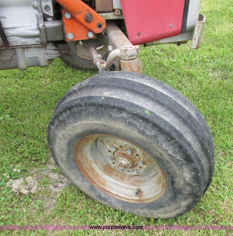 image for item K2169 1979 Massey-Ferguson 285 tractor