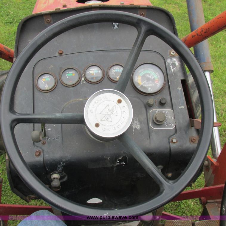 image for item K2169 1979 Massey-Ferguson 285 tractor