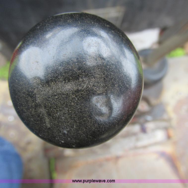 image for item K2169 1979 Massey-Ferguson 285 tractor