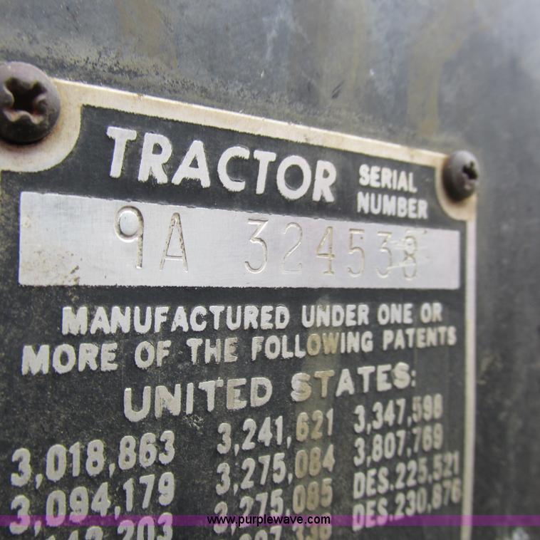 image for item K2169 1979 Massey-Ferguson 285 tractor