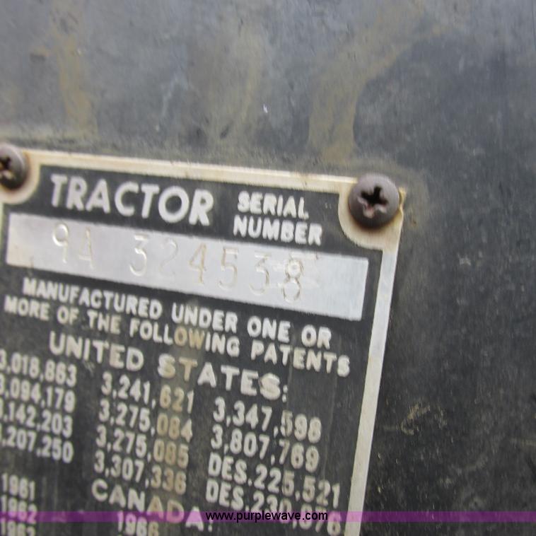 image for item K2169 1979 Massey-Ferguson 285 tractor