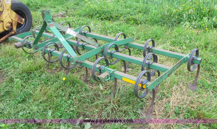 image for item K5718 John Deere field cultivator