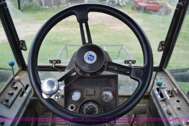 image for item K6046 1997 New Holland 9030 Versatile 4WD bi-directional tractor