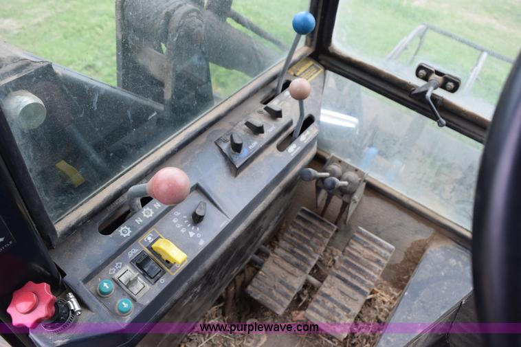 image for item K6046 1997 New Holland 9030 Versatile 4WD bi-directional tractor