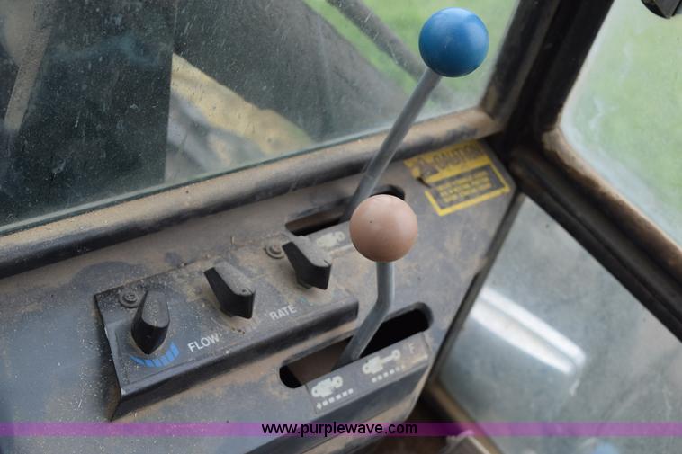 image for item K6046 1997 New Holland 9030 Versatile 4WD bi-directional tractor