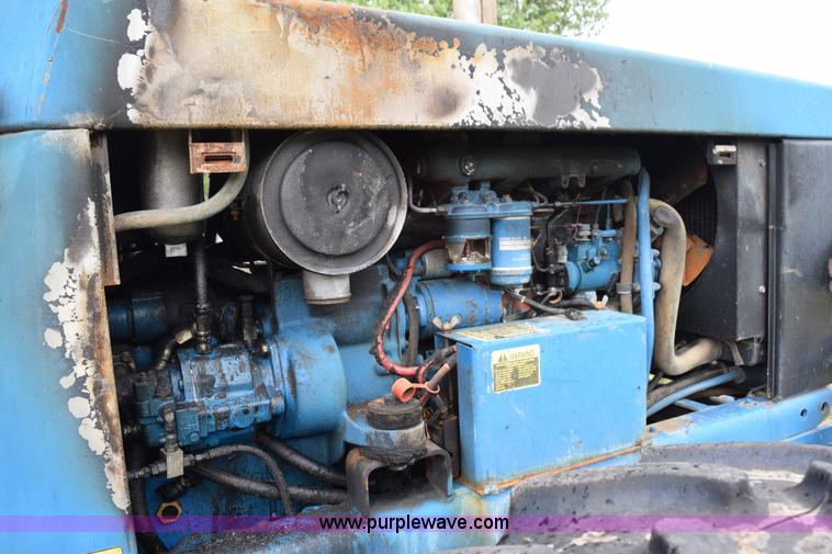 image for item K6046 1997 New Holland 9030 Versatile 4WD bi-directional tractor