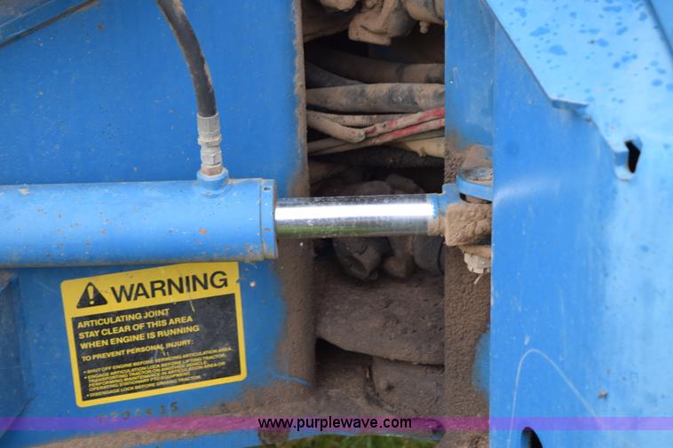 image for item K6046 1997 New Holland 9030 Versatile 4WD bi-directional tractor