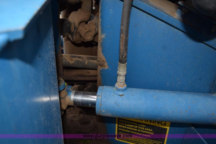 image for item K6046 1997 New Holland 9030 Versatile 4WD bi-directional tractor