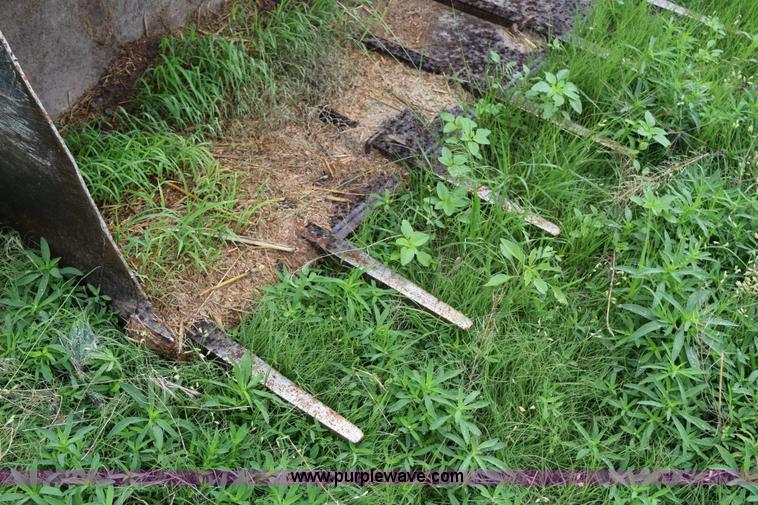 image for item K6046 1997 New Holland 9030 Versatile 4WD bi-directional tractor