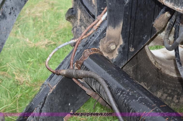 image for item K6046 1997 New Holland 9030 Versatile 4WD bi-directional tractor