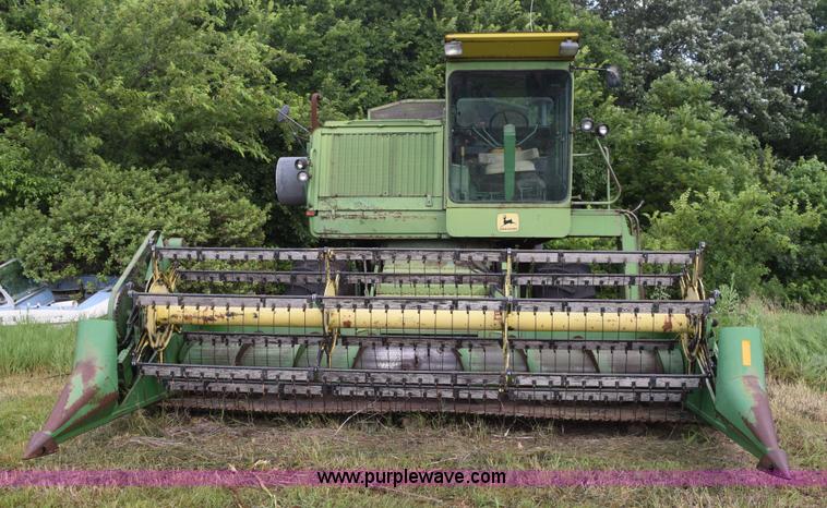 image for item K6096 1968 John Deere 6600 Soybean Special combine