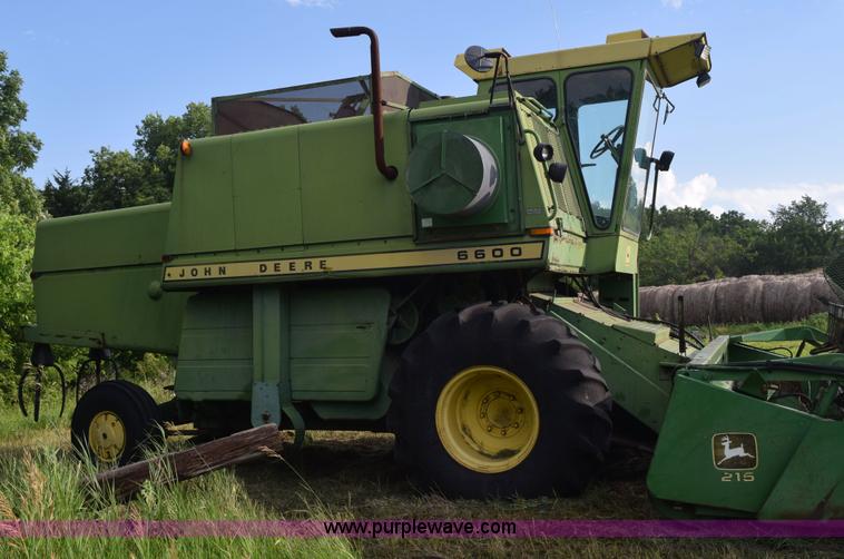 image for item K6096 1968 John Deere 6600 Soybean Special combine