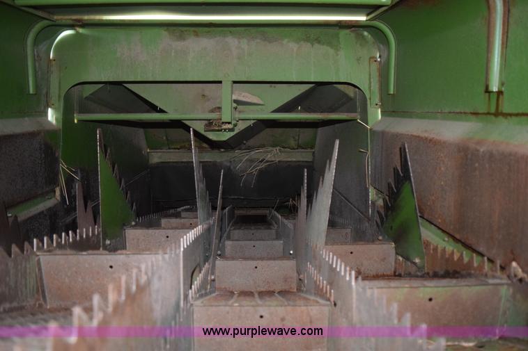 image for item K6096 1968 John Deere 6600 Soybean Special combine