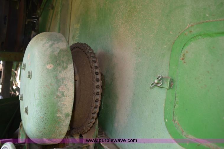 image for item K6096 1968 John Deere 6600 Soybean Special combine