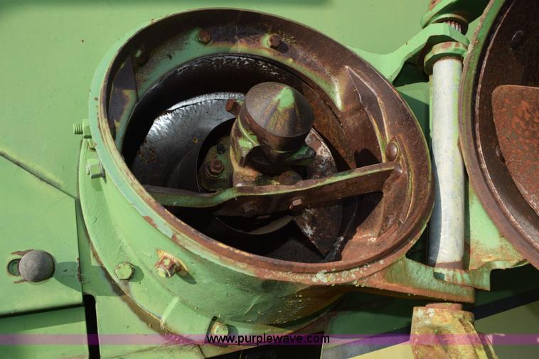 image for item K6096 1968 John Deere 6600 Soybean Special combine