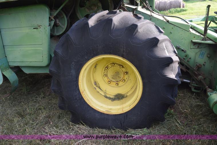 image for item K6096 1968 John Deere 6600 Soybean Special combine