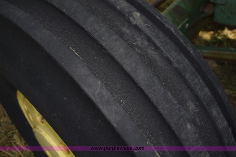 image for item K6096 1968 John Deere 6600 Soybean Special combine