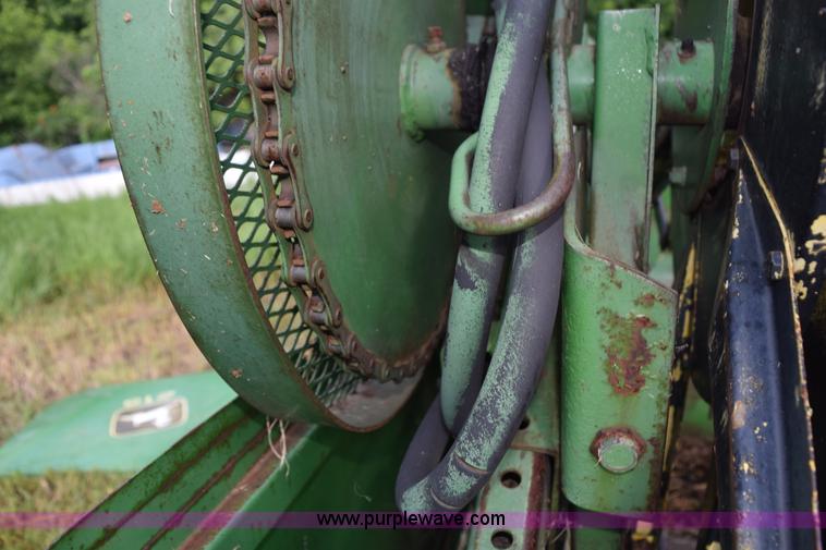 image for item K6096 1968 John Deere 6600 Soybean Special combine