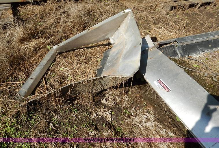 image for item K7486 Adams fertilizer blender with two conveyors