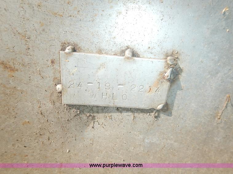 image for item K7486 Adams fertilizer blender with two conveyors