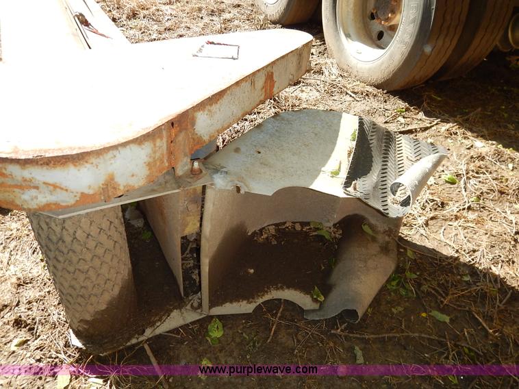 image for item K7486 Adams fertilizer blender with two conveyors