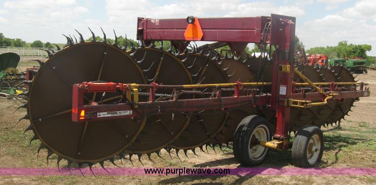 image for item K8660 Darf 917 W-Series hay rake