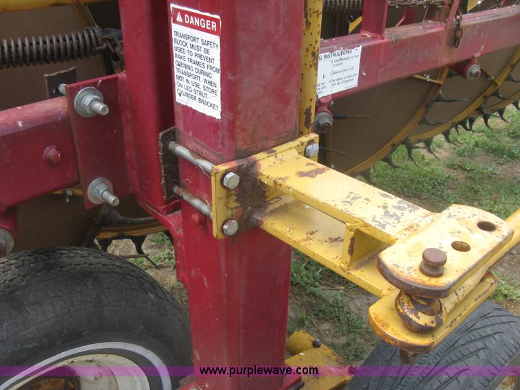 image for item K8660 Darf 917 W-Series hay rake