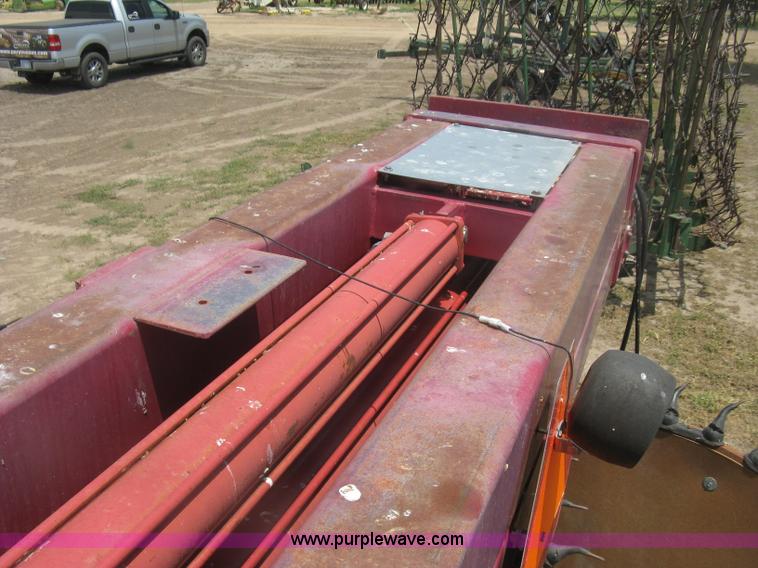 image for item K8660 Darf 917 W-Series hay rake