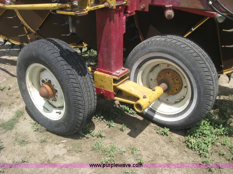 image for item K8660 Darf 917 W-Series hay rake