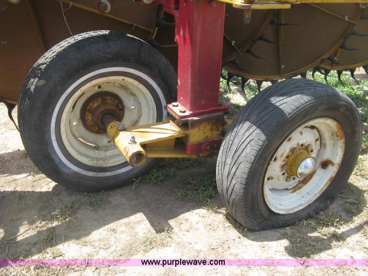 image for item K8660 Darf 917 W-Series hay rake