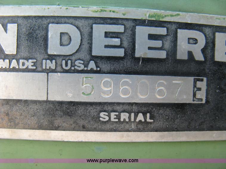 image for item K8662 1982 John Deere 2280 self-propelled windrower