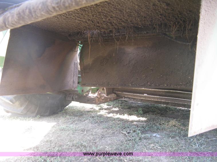 image for item K8662 1982 John Deere 2280 self-propelled windrower