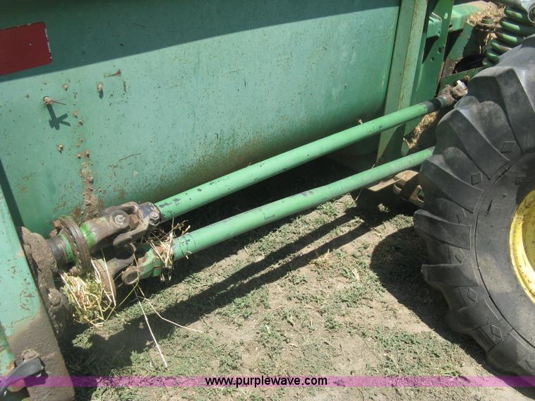 image for item K8662 1982 John Deere 2280 self-propelled windrower